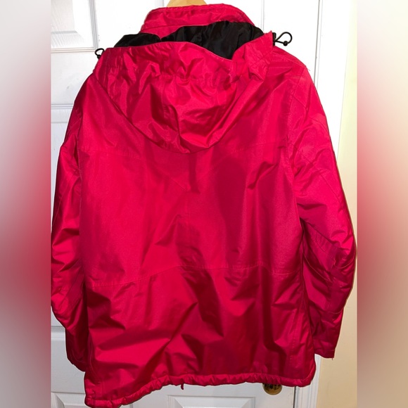 Misty Mountain winter/ski jacket - Picture 2 of 3